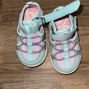 2 pairs of stride rite toddler shoes, size 5M. light up sneakers